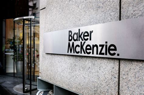 baker mckenzie partner salary